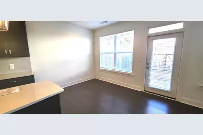 81 Auburn Woods Drive, Auburn, GA 30011 - Photo 6