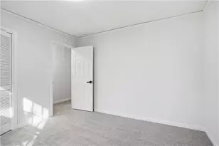 653 Parkcrest Pl NE, Marietta, GA 30068 - Photo 10