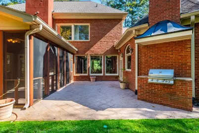 5550 Errol Pl, Atlanta, GA 30327 - Photo 52