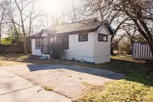 1313 S Hairston Road S, Stone Mountain, GA 30088 - Photo 12