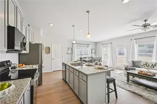 1709 Hillview Ln, Lithonia, GA 30058 - Photo 10