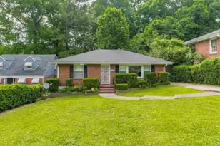 817 Gertrude Pl NW, Atlanta, GA 30318 - Photo 2