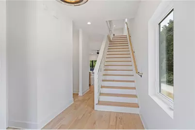 956 Herndon Street NW, Atlanta, GA 30318 - Photo 2