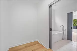 956 Herndon St NW, Atlanta, GA 30318 - Photo 18