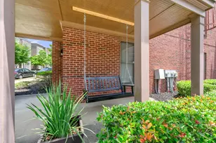 750 Liberty Commons Dr, Atlanta, GA 30314 - Photo 2