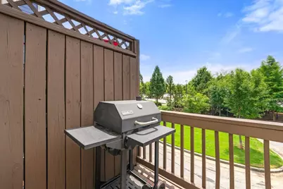 750 Liberty Commons Drive, Atlanta, GA 30314 - Photo 32