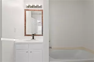 4922 Walden Lake Square, Decatur, GA 30035 - Photo 18