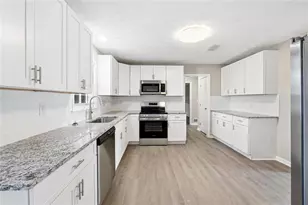 4043 Colonial Dr SW, Lilburn, GA 30047 - Photo 10