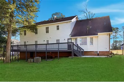 4043 Colonial Drive SW, Lilburn, GA 30047 - Photo 24