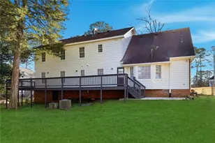 4043 Colonial Dr SW, Lilburn, GA 30047 - Photo 24