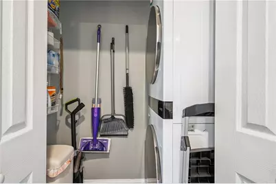 737 Barnett Street NE #C4, Atlanta, GA 30306 - Photo 14