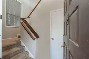 1804 Cumberland Ct SE, Smyrna, GA 30080 - Photo 4