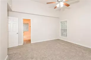 949 Heartwood Cir, Lawrenceville, GA 30043 - Photo 14