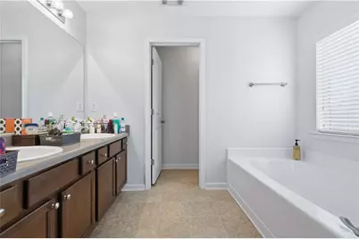 4241 Hidden Village Way, Gainesville, GA 30507 - Photo 18