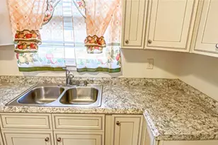 2162 Holly Hill Dr, Decatur, GA 30032 - Photo 16