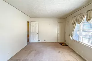 2162 Holly Hill Dr, Decatur, GA 30032 - Photo 12