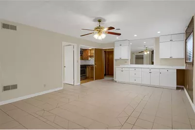 1462 Ester Court, Riverdale, GA 30296 - Photo 4