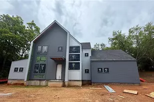 215 Winterberry Wy, Roswell, GA 30075 - Photo 2