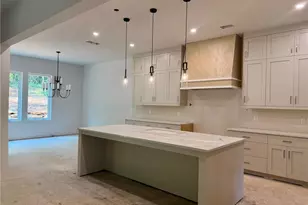 215 Winterberry Wy, Roswell, GA 30075 - Photo 16