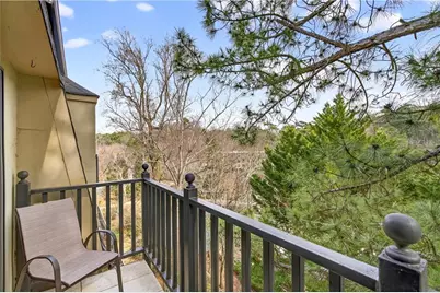 27405 Plantation Drive NE, Atlanta, GA 30324 - Photo 10