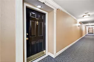 27405 Plantation Dr NE, Atlanta, GA 30324 - Photo 6