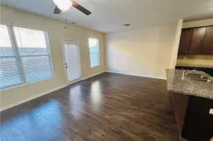 5866 Taka Ln, Lithonia, GA 30038 - Photo 4