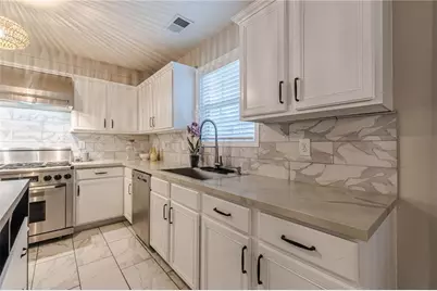 920 Carolina Drive, Jonesboro, GA 30238 - Photo 14