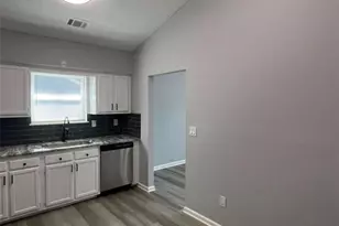 8869 Habersham Dr, Jonesboro, GA 30238 - Photo 14