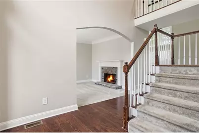 911 Laurel Crest Drive, Woodstock, GA 30189 - Photo 8