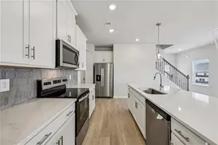 2812 Manor, College Park, GA 30337 - Photo 14