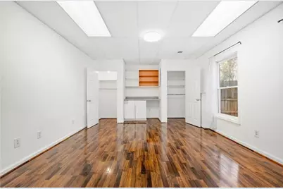 10895 Glenbarr Drive, Johns Creek, GA 30097 - Photo 40