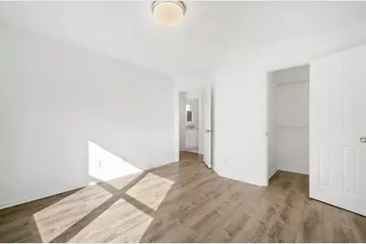 10895 Glenbarr Drive, Johns Creek, GA 30097 - Photo 30