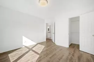 10895 Glenbarr Dr, Johns Creek, GA 30097 - Photo 30