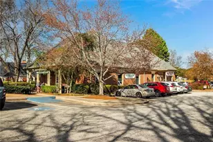 4953 Vermack Rd, Dunwoody, GA 30338 - Photo 42