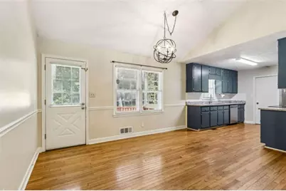 406 Farm Street, Loganville, GA 30052 - Photo 16