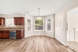 1020 Buckingham Ter, Fairburn, GA 30213 - Photo 12