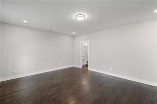 583 S Club Dr, Woodstock, GA 30188 - Photo 10