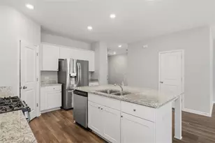 2079 Lanier Harbor Pointe, Buford, GA 30518 - Photo 12