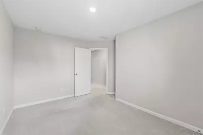 2079 Lanier Harbor Pointe, Buford, GA 30518 - Photo 32