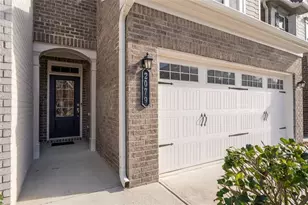 2079 Lanier Harbor Pointe, Buford, GA 30518 - Photo 4