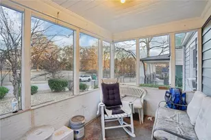 323 Stovall St SE, Atlanta, GA 30316 - Photo 4