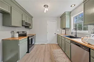 585 Pendergrass Dr, Statham, GA 30666 - Photo 14