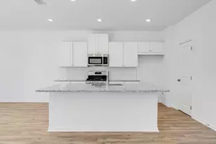 1325 Windance Lake Dr, Loganville, GA 30052 - Photo 6