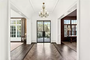 120 Burdette Trail, Atlanta, GA 30327 - Photo 4