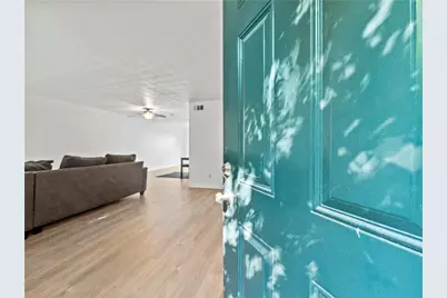 310 Winding River Drive #C, Atlanta, GA 30350 - Photo 2