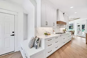 2335 Flat Stone Dr, Cumming, GA 30041 - Photo 14