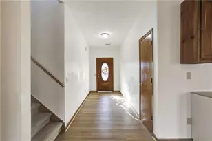 487 Ravinia Way, Lawrenceville, GA 30044 - Photo 4