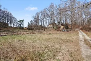 2986 Defoor Rd, Toccoa, GA 30577 - Photo 1