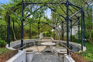 2828 Peachtree Rd NW, Atlanta, GA 30305 - Photo 24