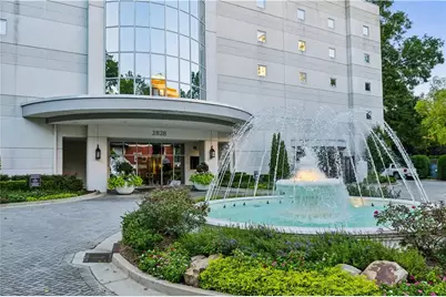 2828 Peachtree Road NW #2502, Atlanta, GA 30305 - Photo 2